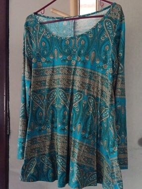 Elle Teal Paisley-Print Long Sleeve Tunic with Gold Accents